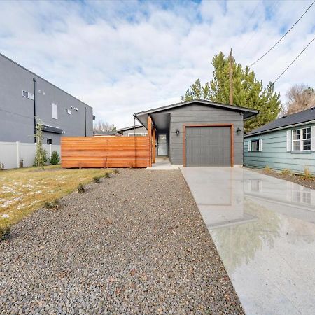 Mid Century Modern Boise-River Bungalow W/ Hot Tub Екстериор снимка
