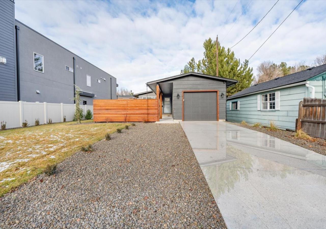 Mid Century Modern Boise-River Bungalow W/ Hot Tub Екстериор снимка