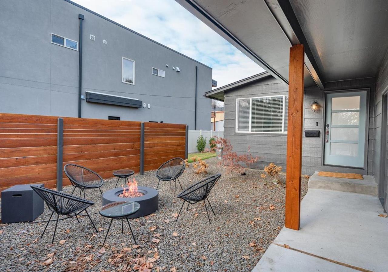 Mid Century Modern Boise-River Bungalow W/ Hot Tub Екстериор снимка